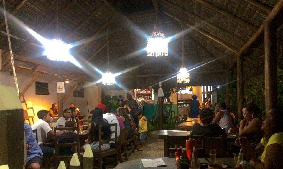 Lita Restaurante E Pousada Порту-ді-Сауїпі Екстер'єр фото